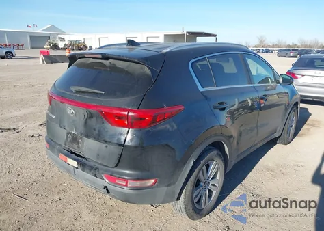 2017 Kia Sportage Lx z USA, uszkodzony, nr VIN KNDPM3AC8H7083399